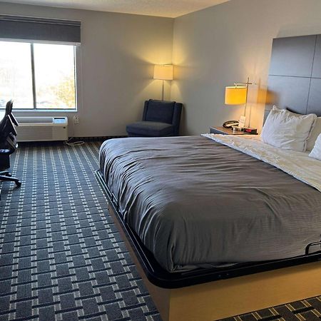 Americinn By Wyndham Columbus Wisconsin 외부 사진