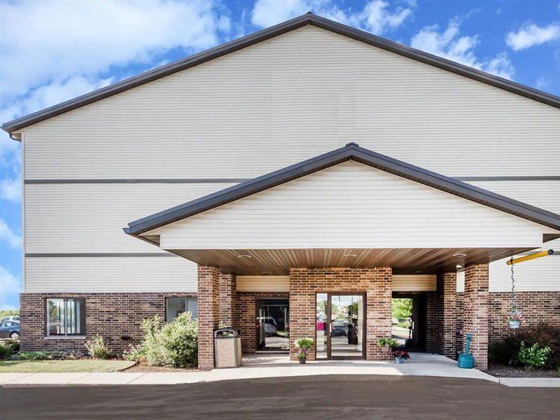 Americinn By Wyndham Columbus Wisconsin 외부 사진