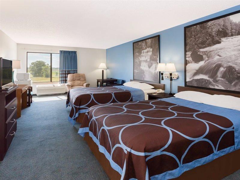 Americinn By Wyndham Columbus Wisconsin 외부 사진