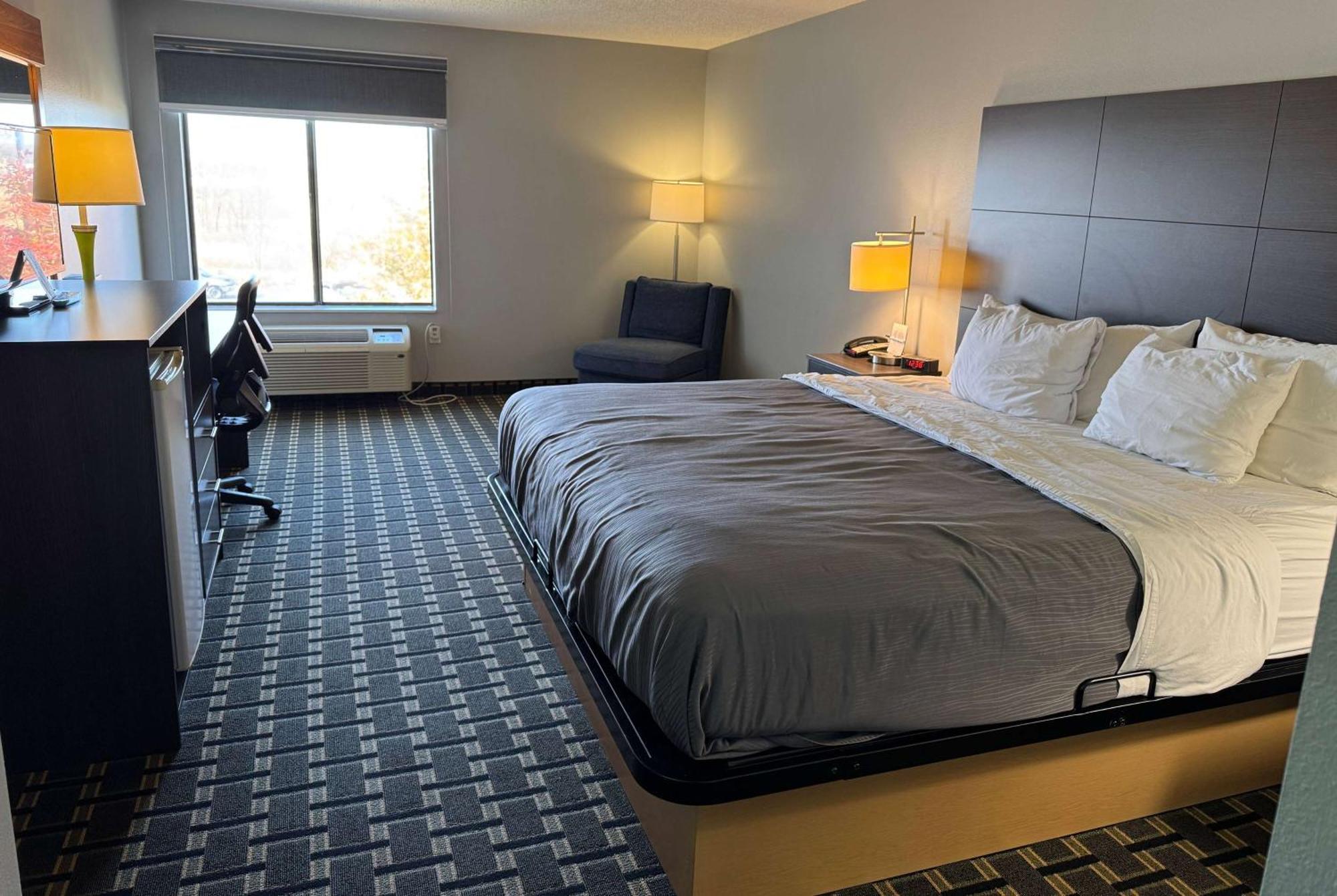Americinn By Wyndham Columbus Wisconsin 외부 사진