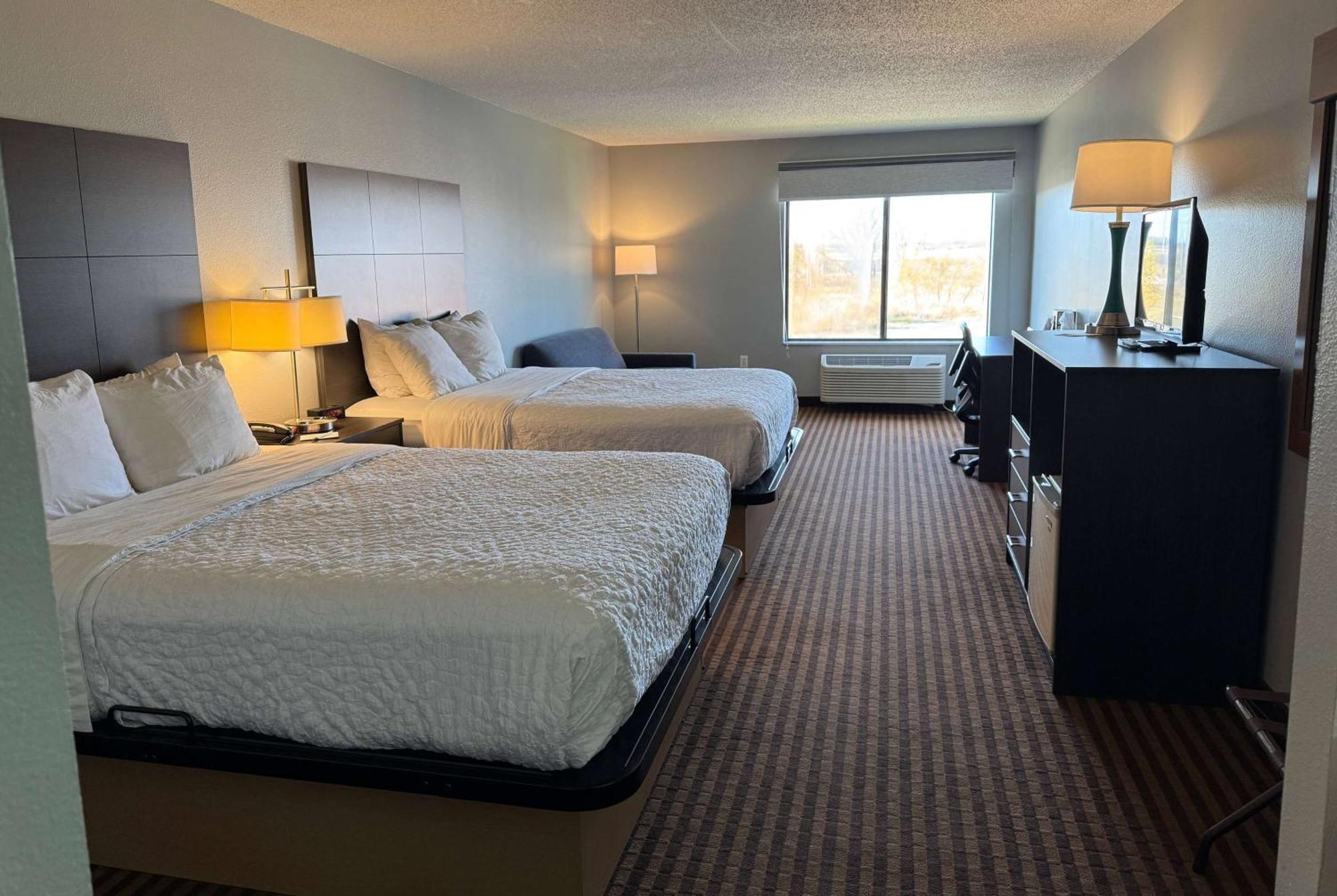 Americinn By Wyndham Columbus Wisconsin 외부 사진