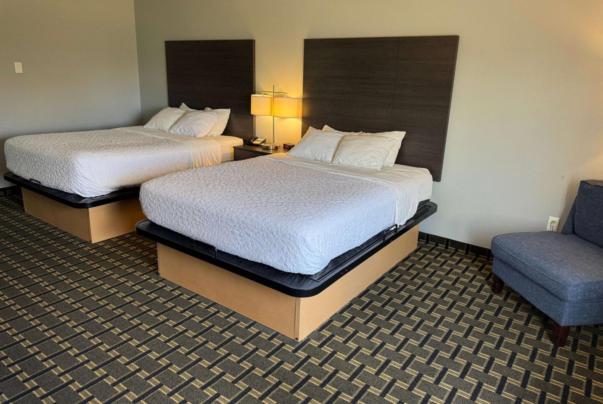 Americinn By Wyndham Columbus Wisconsin 외부 사진