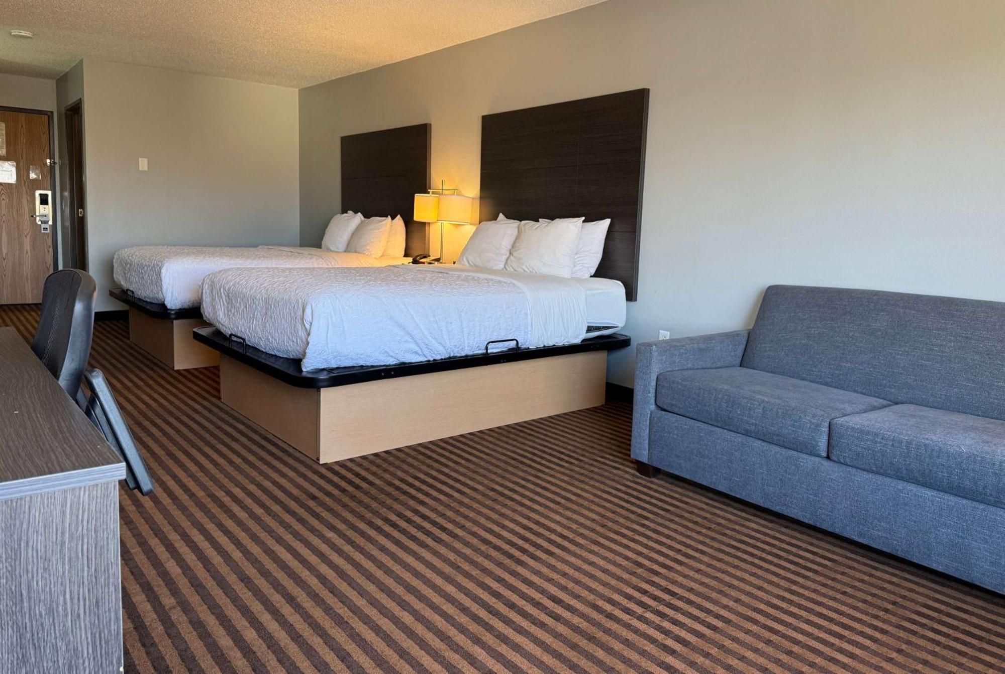 Americinn By Wyndham Columbus Wisconsin 외부 사진