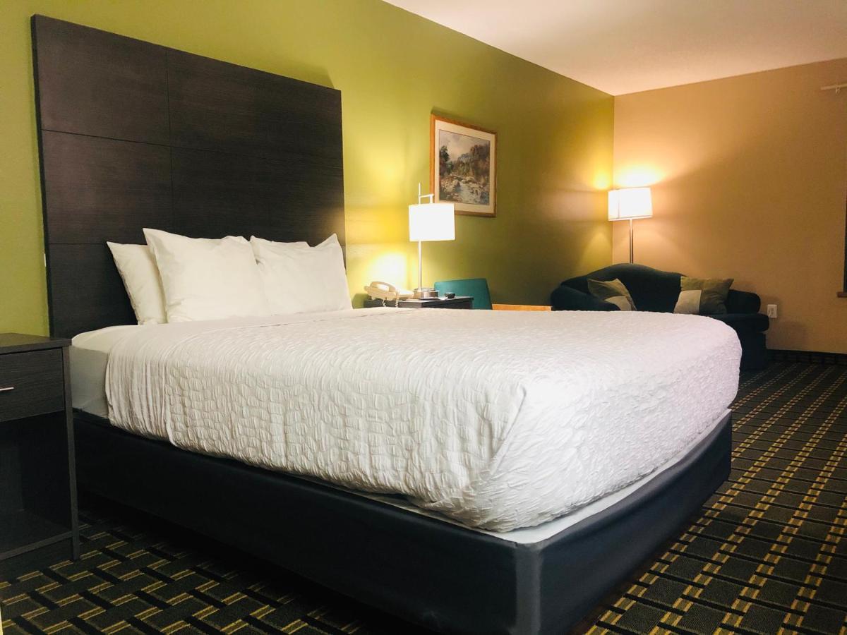 Americinn By Wyndham Columbus Wisconsin 외부 사진