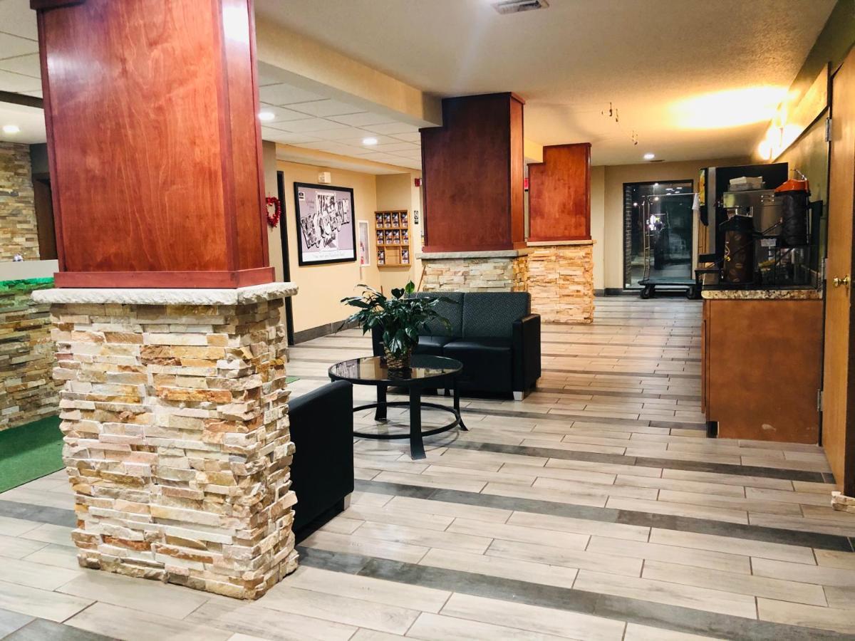 Americinn By Wyndham Columbus Wisconsin 외부 사진