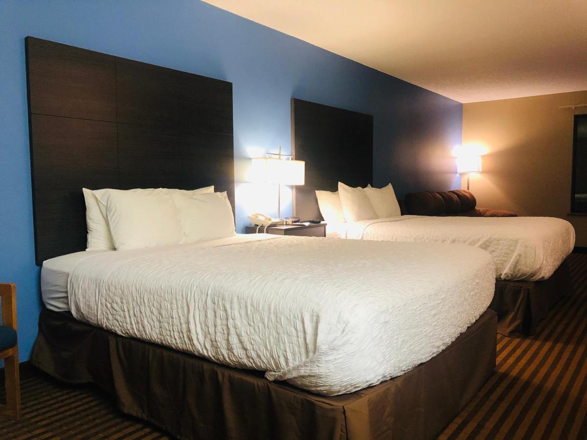 Americinn By Wyndham Columbus Wisconsin 외부 사진